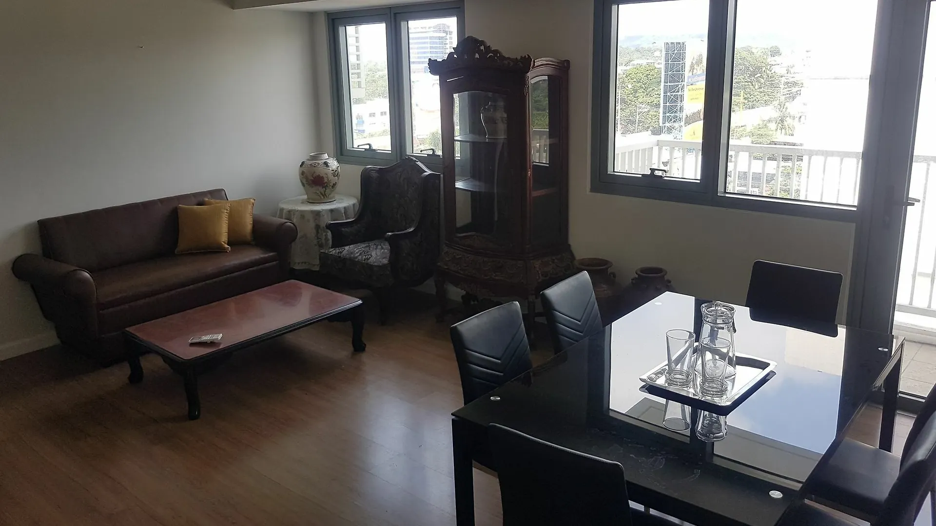 Abreeza Residences By Amgar Davao City