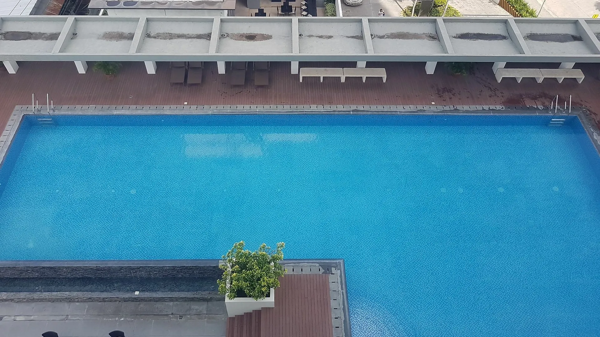 Abreeza Residences By Amgar Davao City 2*,